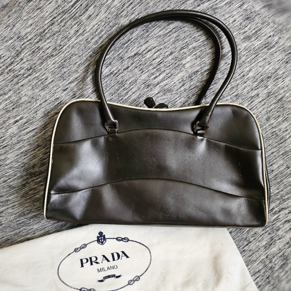 VINTAGE Prada Vitello Frame Bag - Picture 2 of 8